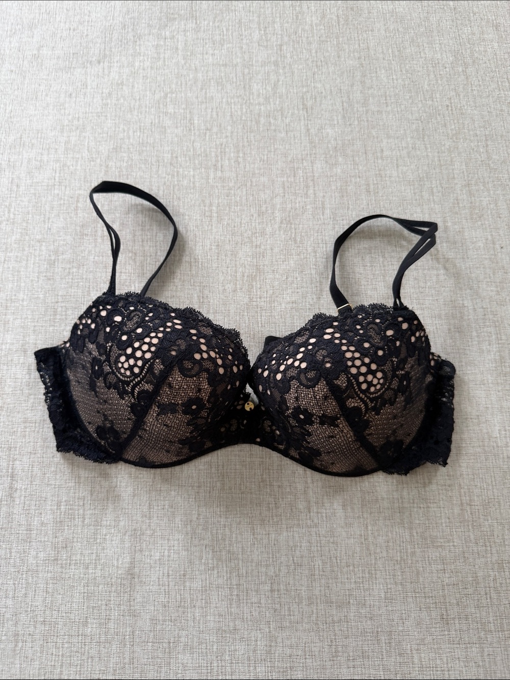 Victoria Secret Very Sexy Push Up Black Lace Size 36D
